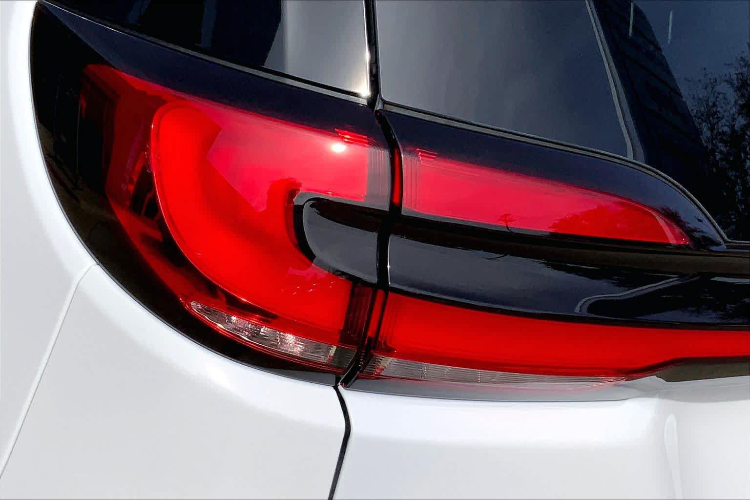 New 2026 Chrysler Pacifica Select FWD image 14