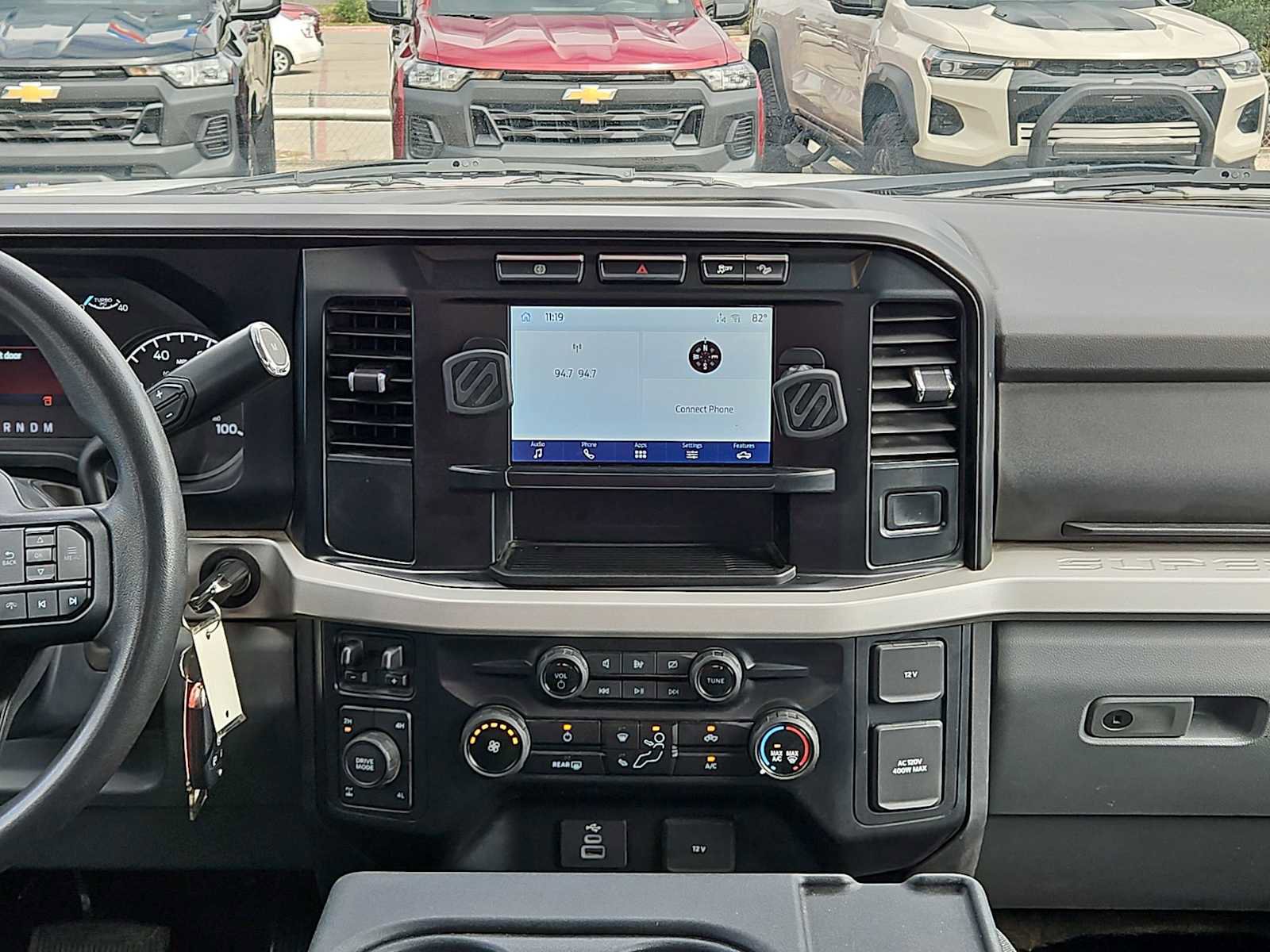 Used 2024 Ford F250 XLT w/ FX4 Off-Road Package AWD/4WD image 14