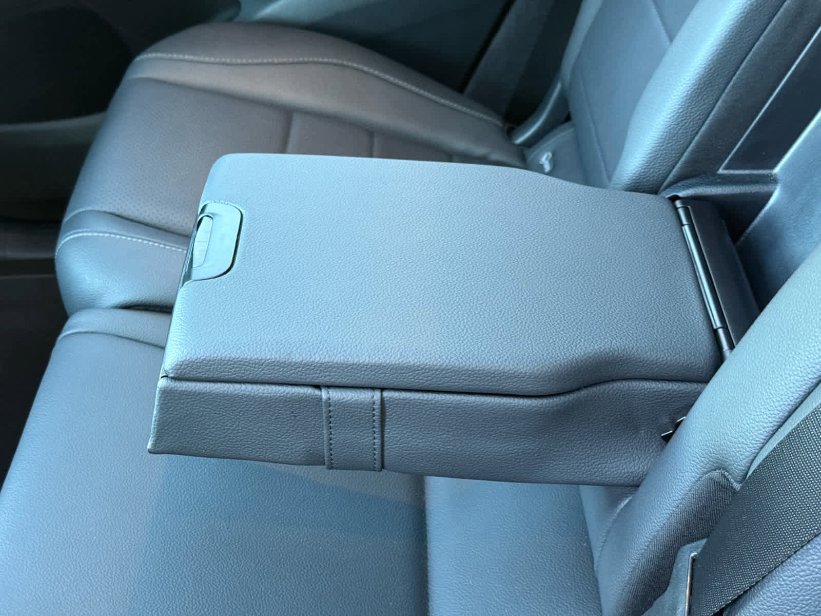 Certified 2025 Mercedes-Benz GLS 450 GLS 450 image 36