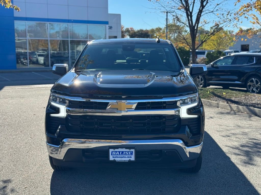 Used 2023 Chevrolet Silverado 1500 LT image 2