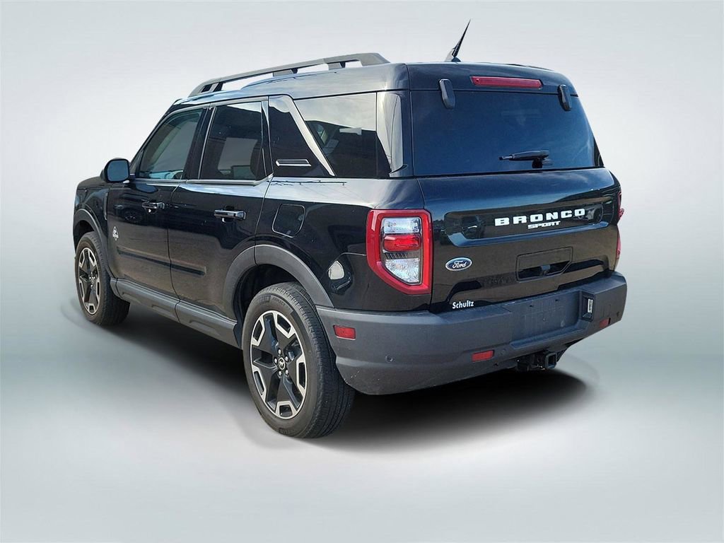Used 2023 Ford Bronco Sport Outer Banks w/ Tech Package AWD/4WD image 4