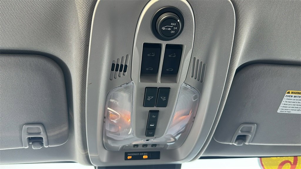 Used 2016 Chevrolet Equinox LTZ w/ Enhanced Convenience Package image 25