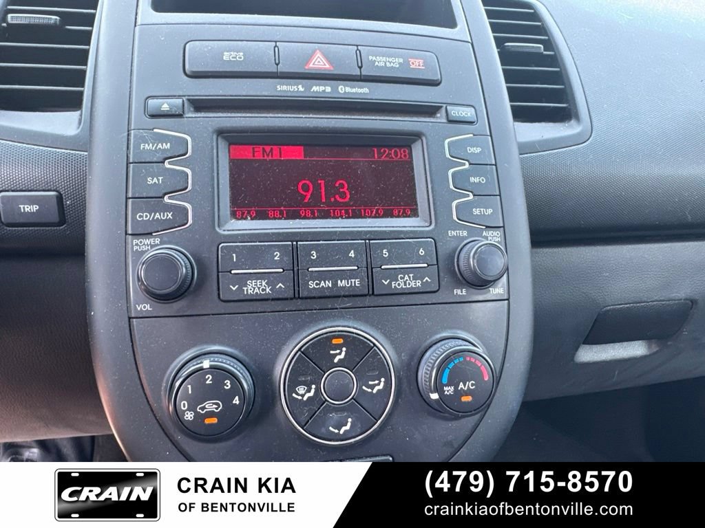 Used 2012 Kia Soul FWD image 26