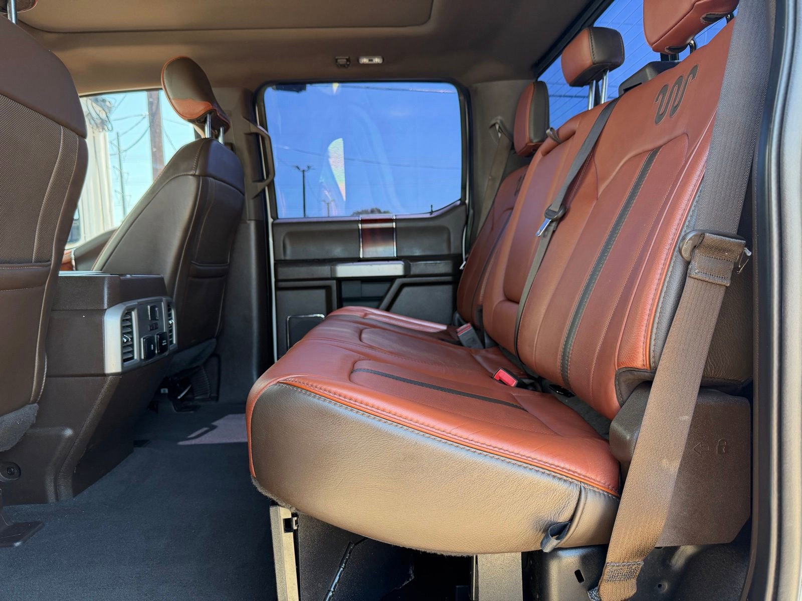 Used 2019 Ford F250 King Ranch w/ King Ranch Ultimate Package AWD/4WD image 12