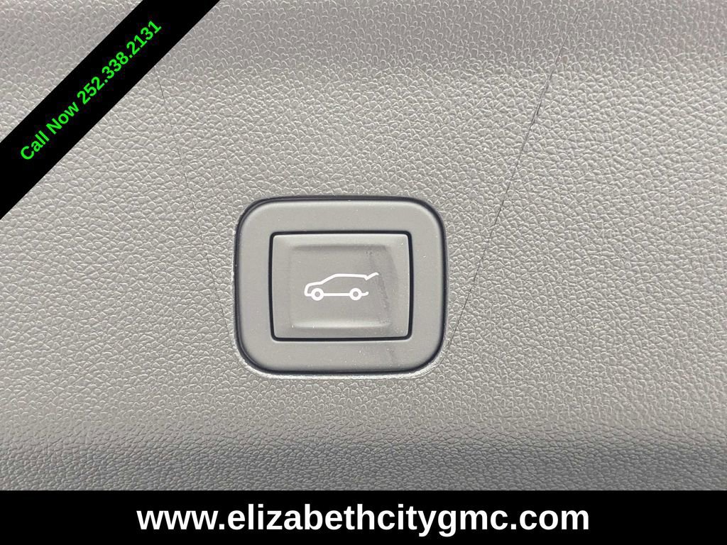 New 2026 GMC Yukon XL AT4 w/ AT4 Premium Package image 15