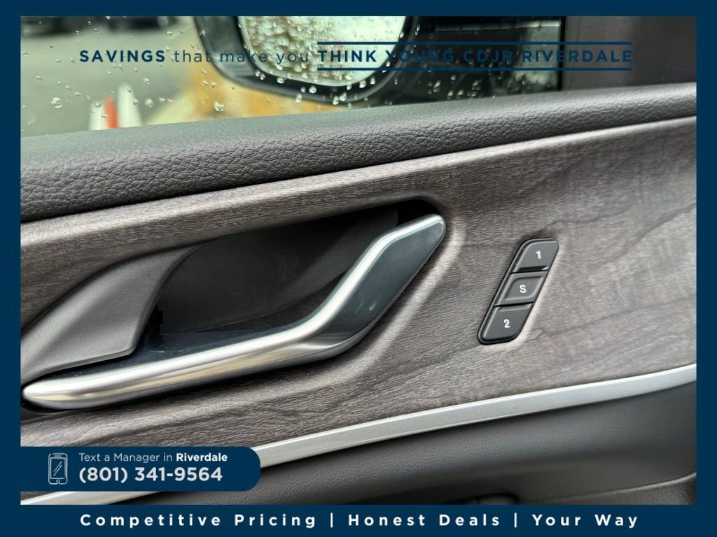 New 2025 Jeep Grand Cherokee L Limited w/ Trailer Tow Package image 12