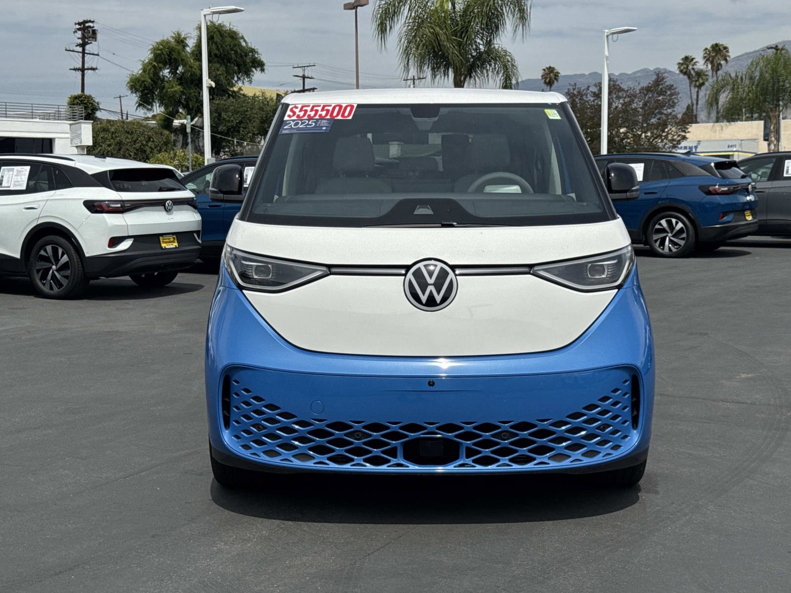 Certified 2025 Volkswagen ID. Buzz 1st Edition RWD image 2
