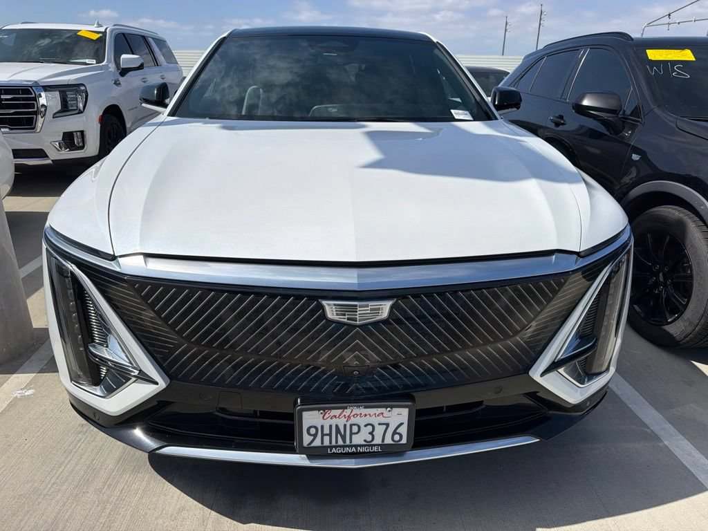 Certified 2024 Cadillac Lyriq Tech w/ Driver Assist Package RWD image 1