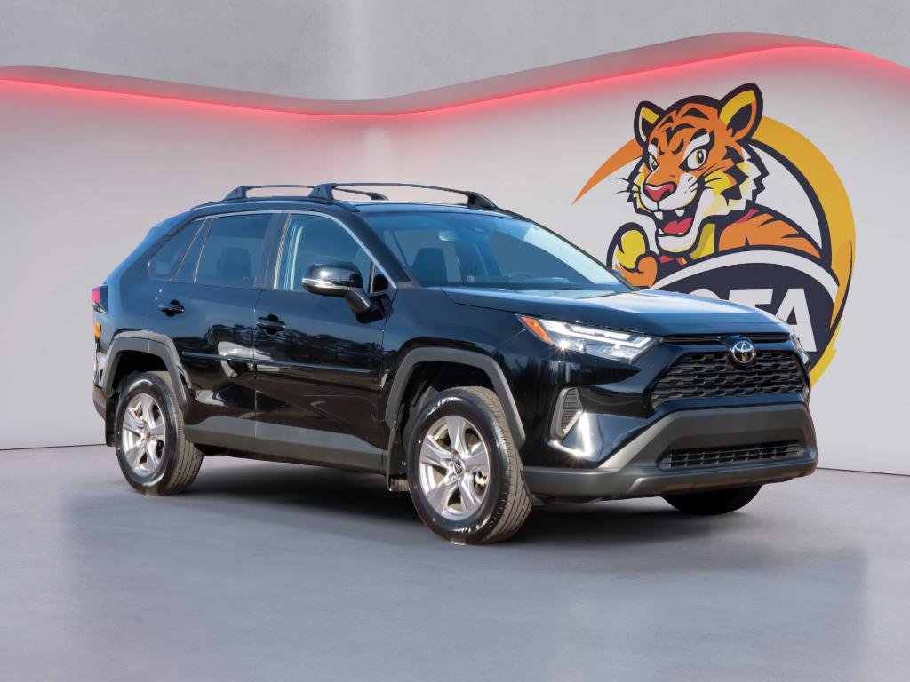 Certified 2025 Toyota RAV4 XLE image 3