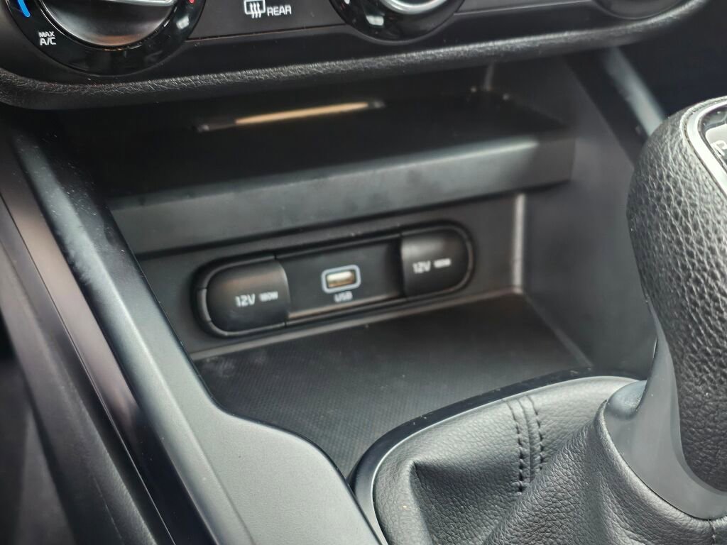Used 2021 Kia Soul LX FWD image 33