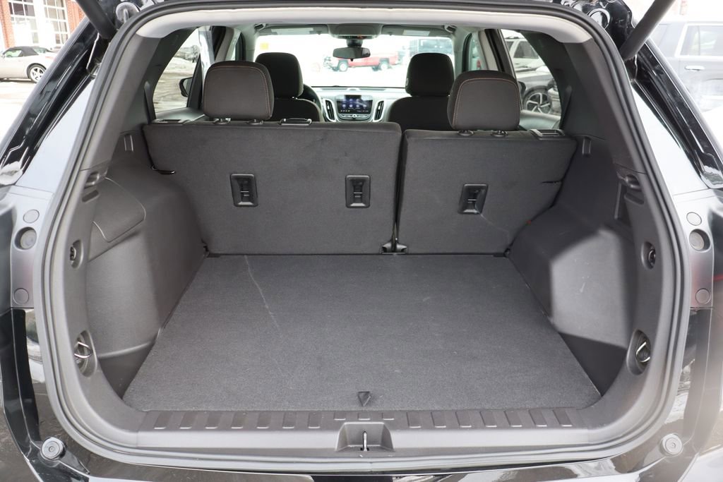 Used 2024 Chevrolet Equinox LT image 34