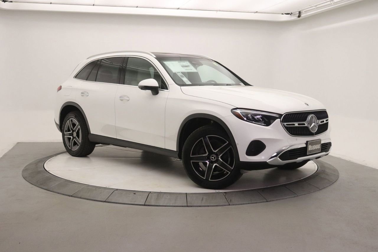 New 2026 Mercedes-Benz GLC 300