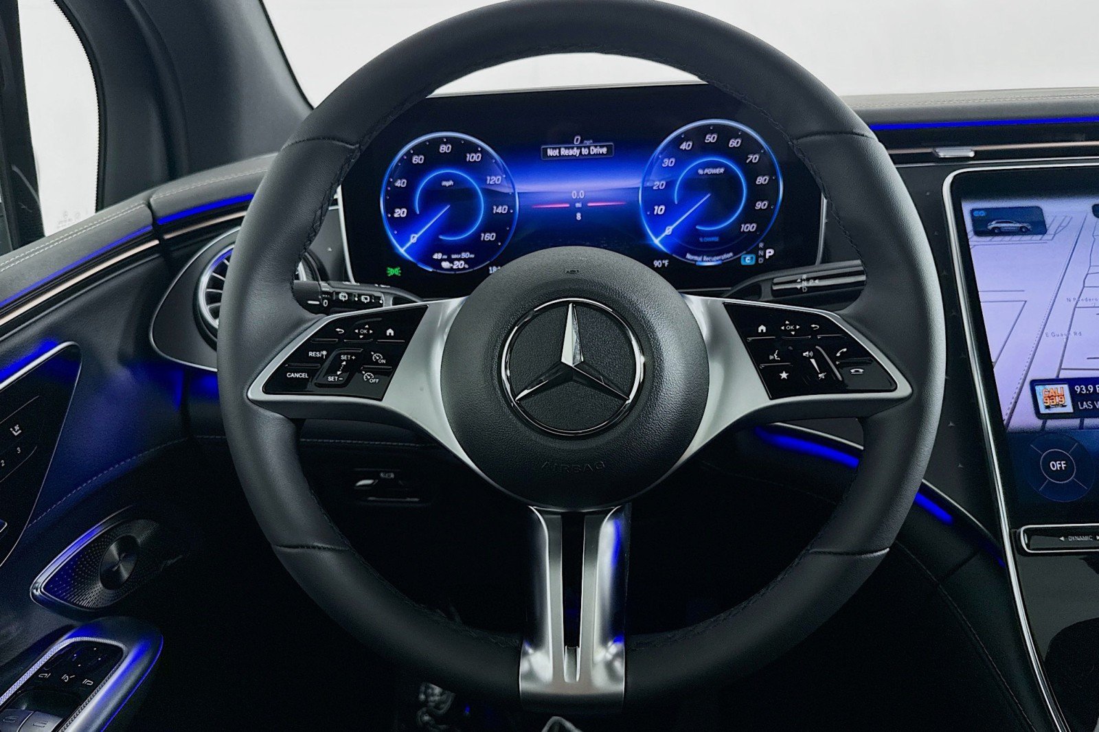 New 2026 Mercedes-Benz EQE 320 4MATIC SUV image 16
