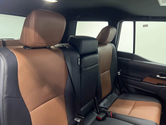 Certified 2025 Lexus GX 550 w/ Cold Area Package image 12