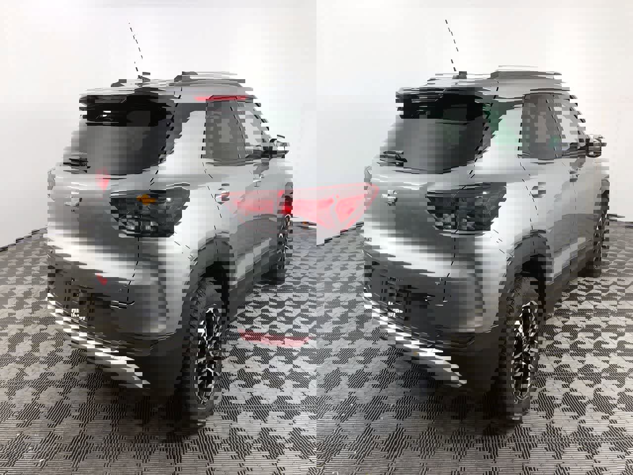 Used 2025 Chevrolet TrailBlazer LT image 8