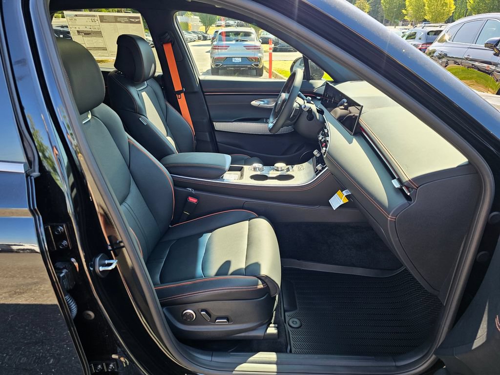 New 2026 Genesis GV70 2.5T Sport Prestige AWD/4WD image 28