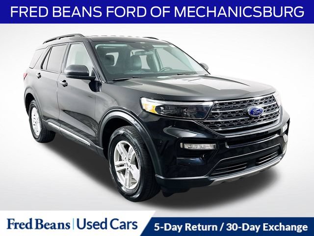 Certified 2024 Ford Explorer XLT w/ Equipment Group 202A AWD/4WD image 1