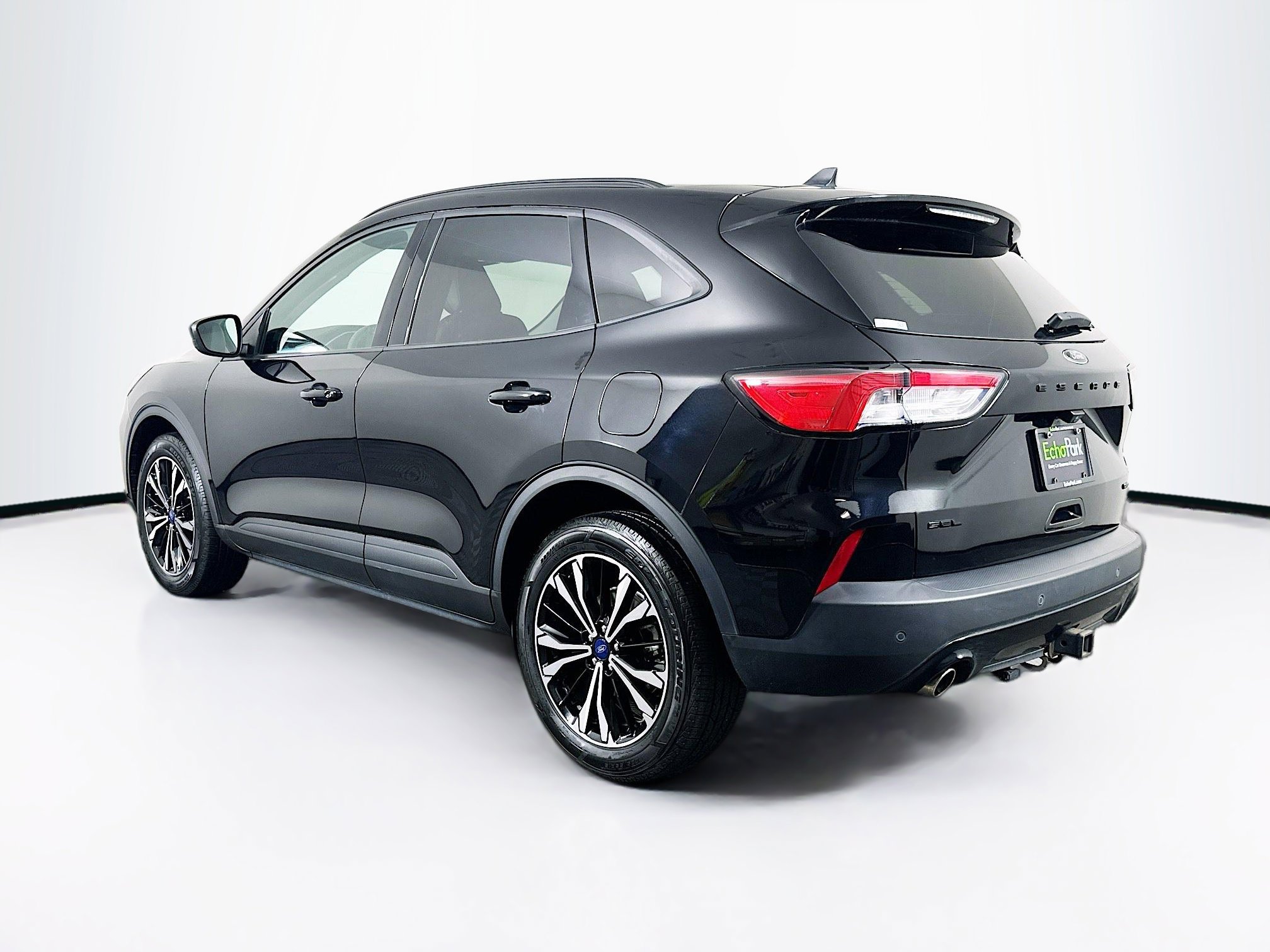 Used 2022 Ford Escape SEL w/ SEL Stealth AWD Package image 5