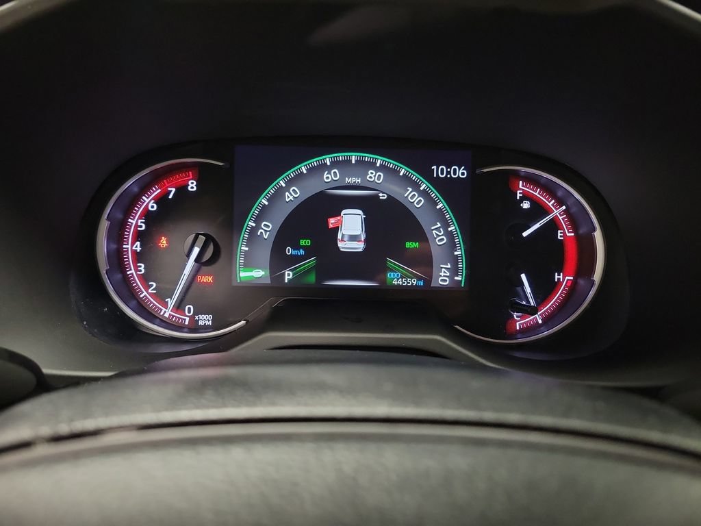 Used 2024 Toyota RAV4 XLE AWD/4WD image 26