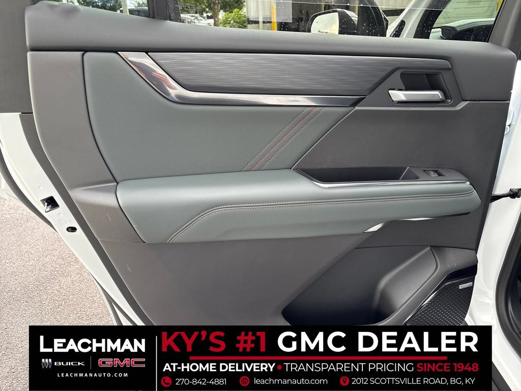 New 2026 GMC Acadia AT4 w/ Super Cruise Package AWD/4WD image 39