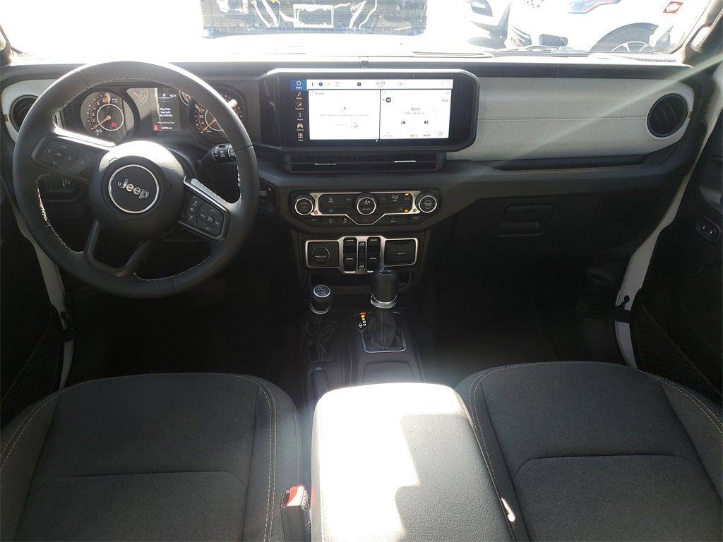 Used 2025 Jeep Wrangler Sport S image 13