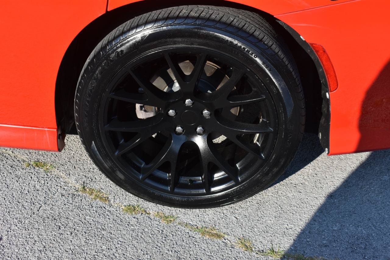 Used 2017 Dodge Charger R/T RWD image 39