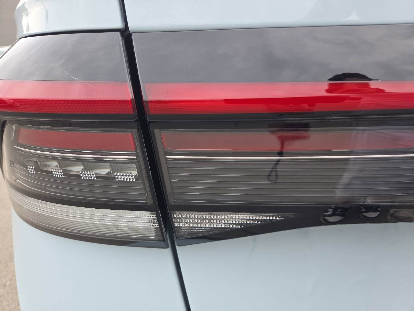 New 2026 Volkswagen Taos SE AWD/4WD image 13