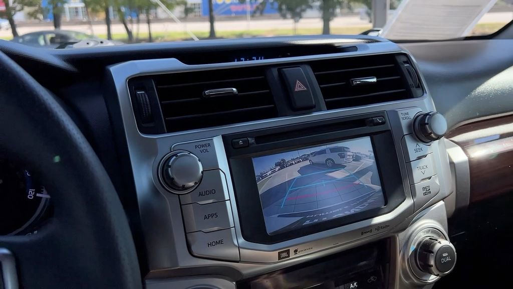 Used 2018 Toyota 4Runner 2WD image 26