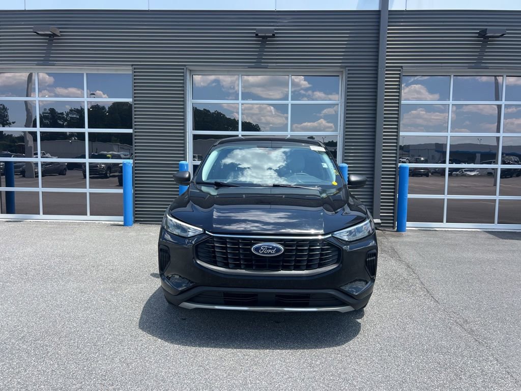 Used 2025 Ford Escape Active AWD/4WD image 5