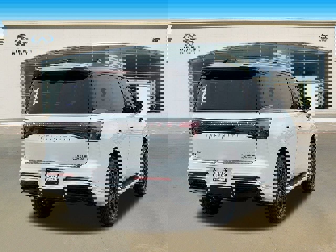 New 2026 INFINITI QX80 4WD image 3