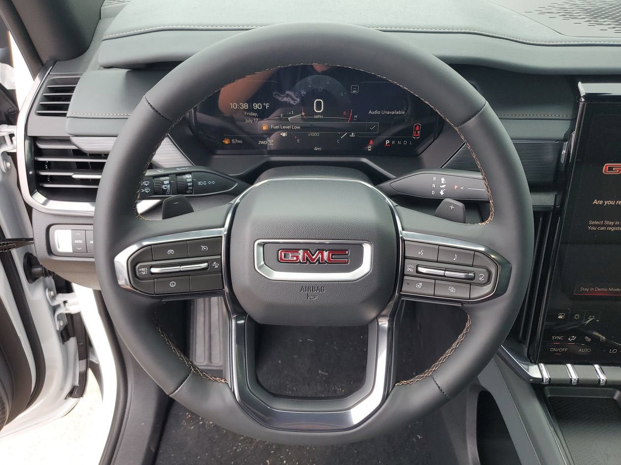 New 2026 GMC Acadia AT4 w/ Luxury Package AWD/4WD image 21