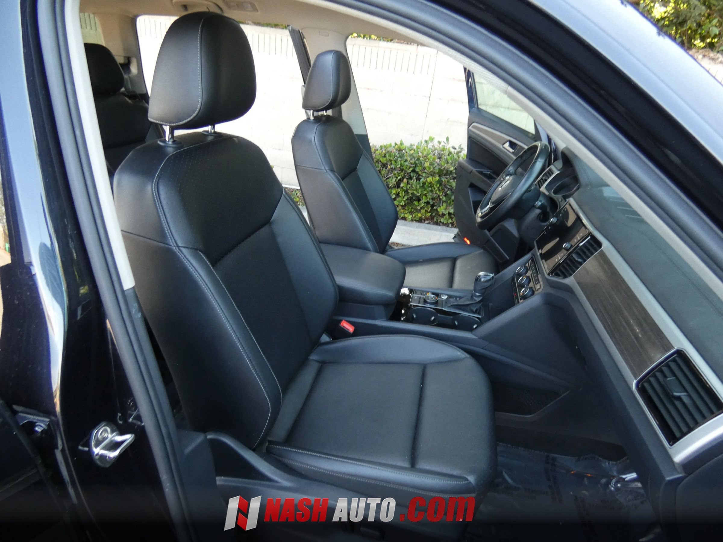 Used 2018 Volkswagen Atlas SEL AWD/4WD image 28