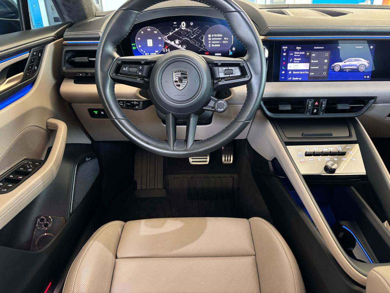 Used 2024 Porsche Macan Turbo Electric image 19