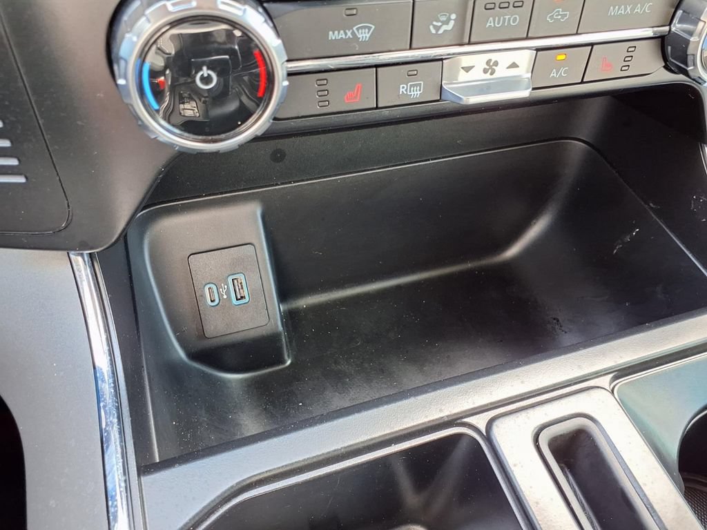 Used 2023 Ford F150 Lightning XLT AWD/4WD image 14
