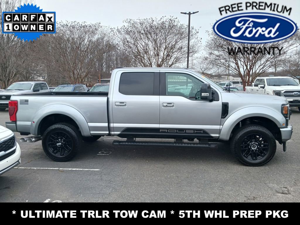 Used 2022 Ford F350 Lariat w/ Black Appearance Package image 7