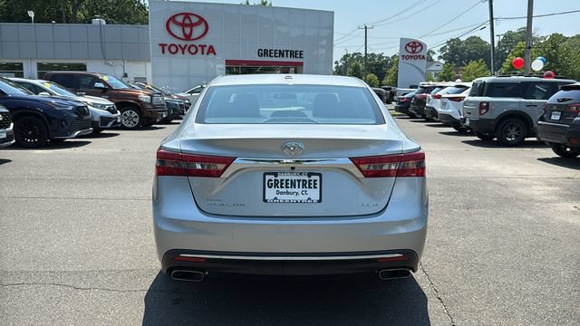 Used 2016 Toyota Avalon XLE FWD image 5