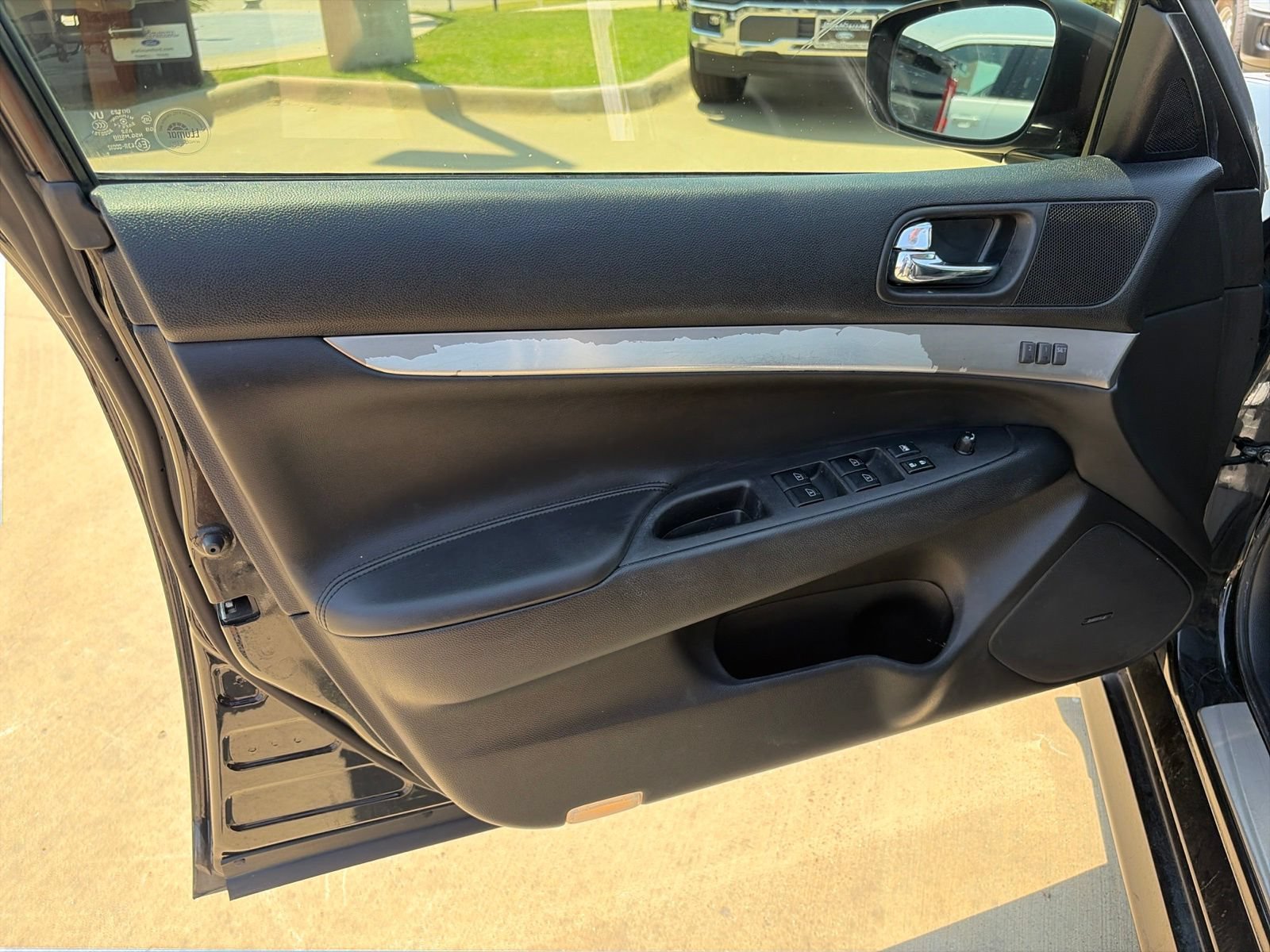 Used 2013 INFINITI G37 Journey w/ Premium Pkg RWD image 12
