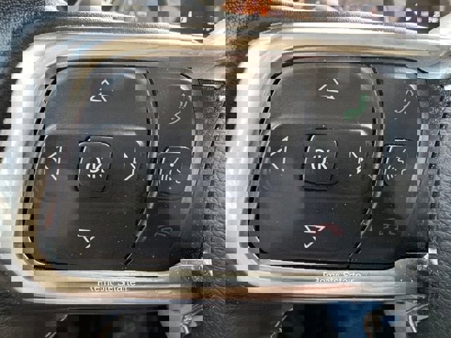 Used 2020 Jeep Gladiator Overland w/ Safety Group image 21