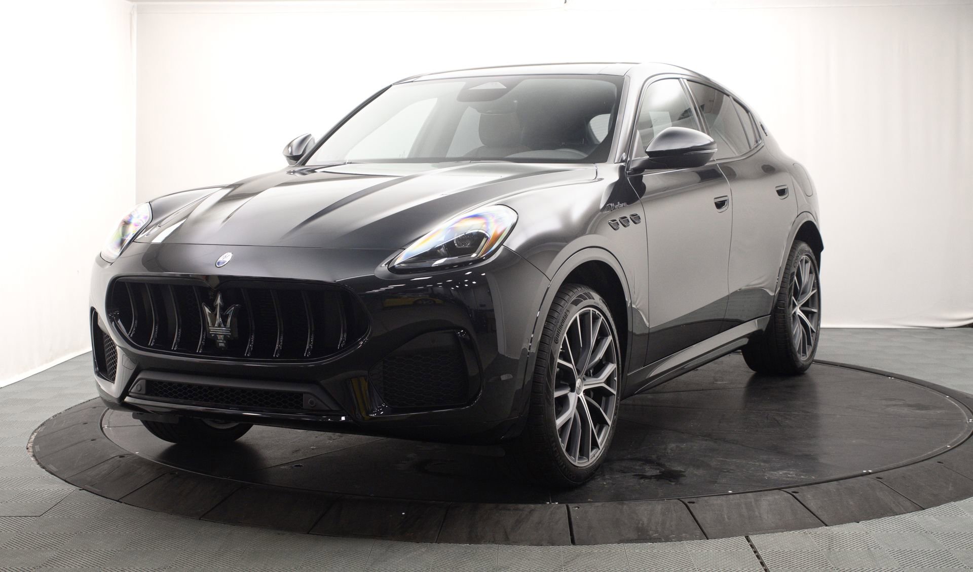 New 2026 Maserati Grecale Modena image 7