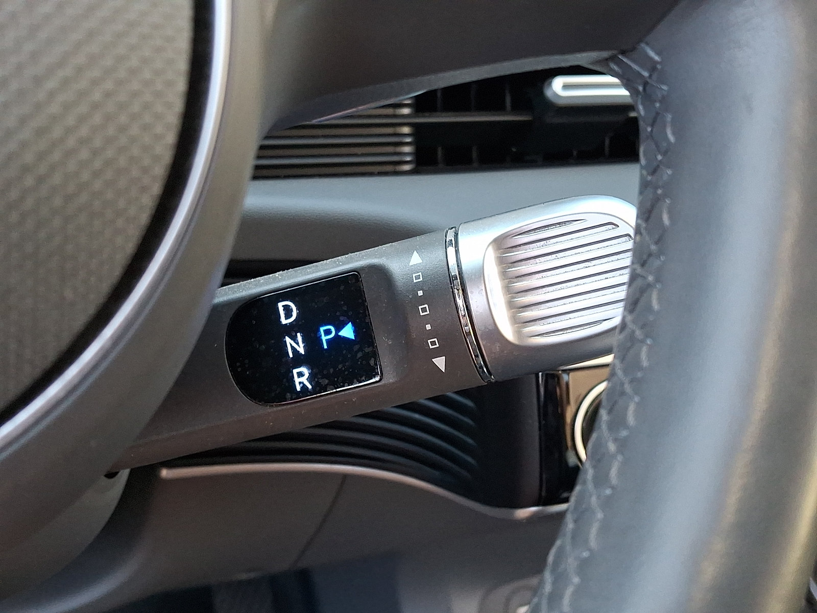 Certified 2024 Hyundai Ioniq 5 SEL AWD/4WD image 17