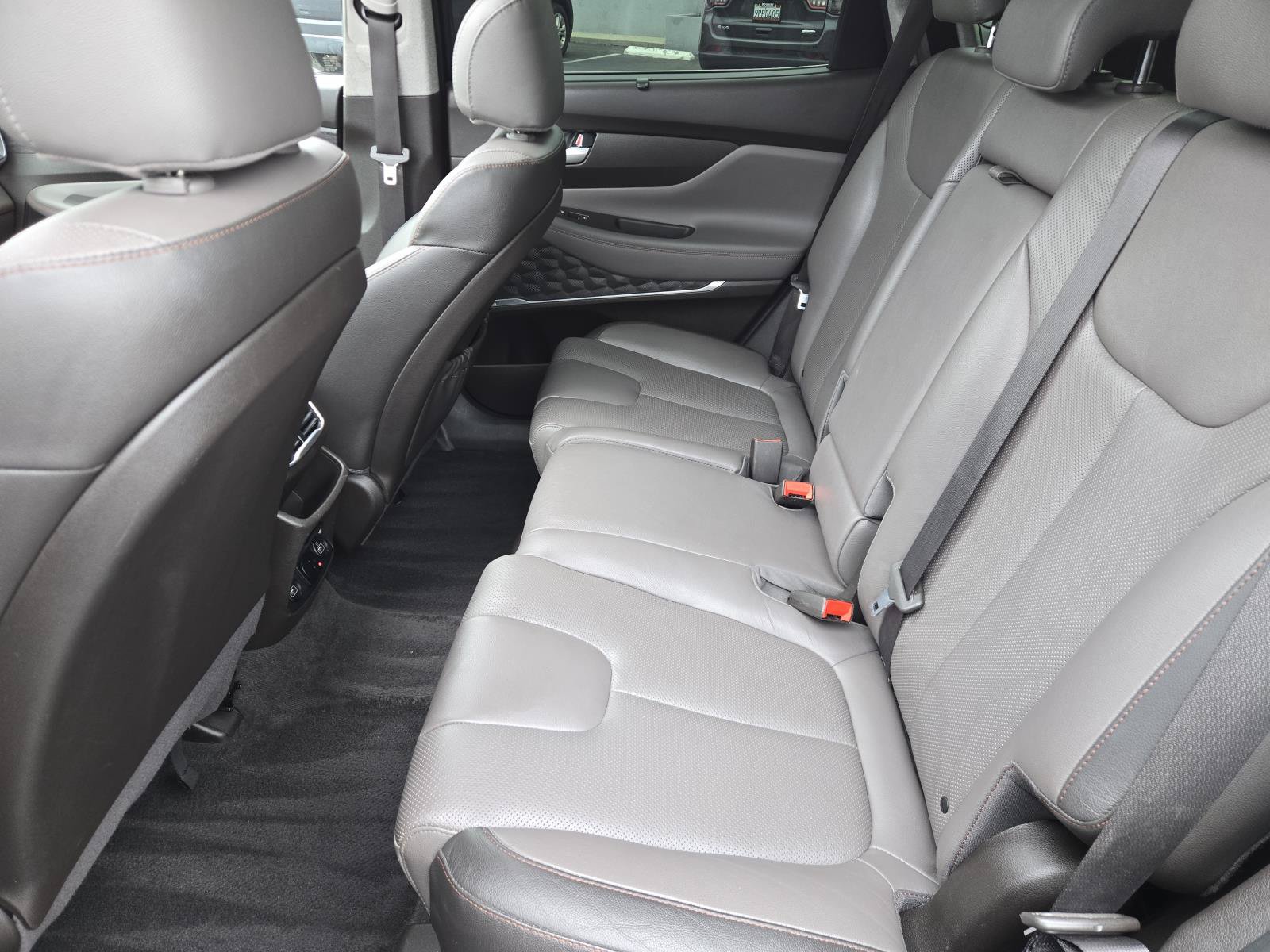 Used 2020 Hyundai Santa Fe Limited FWD image 25
