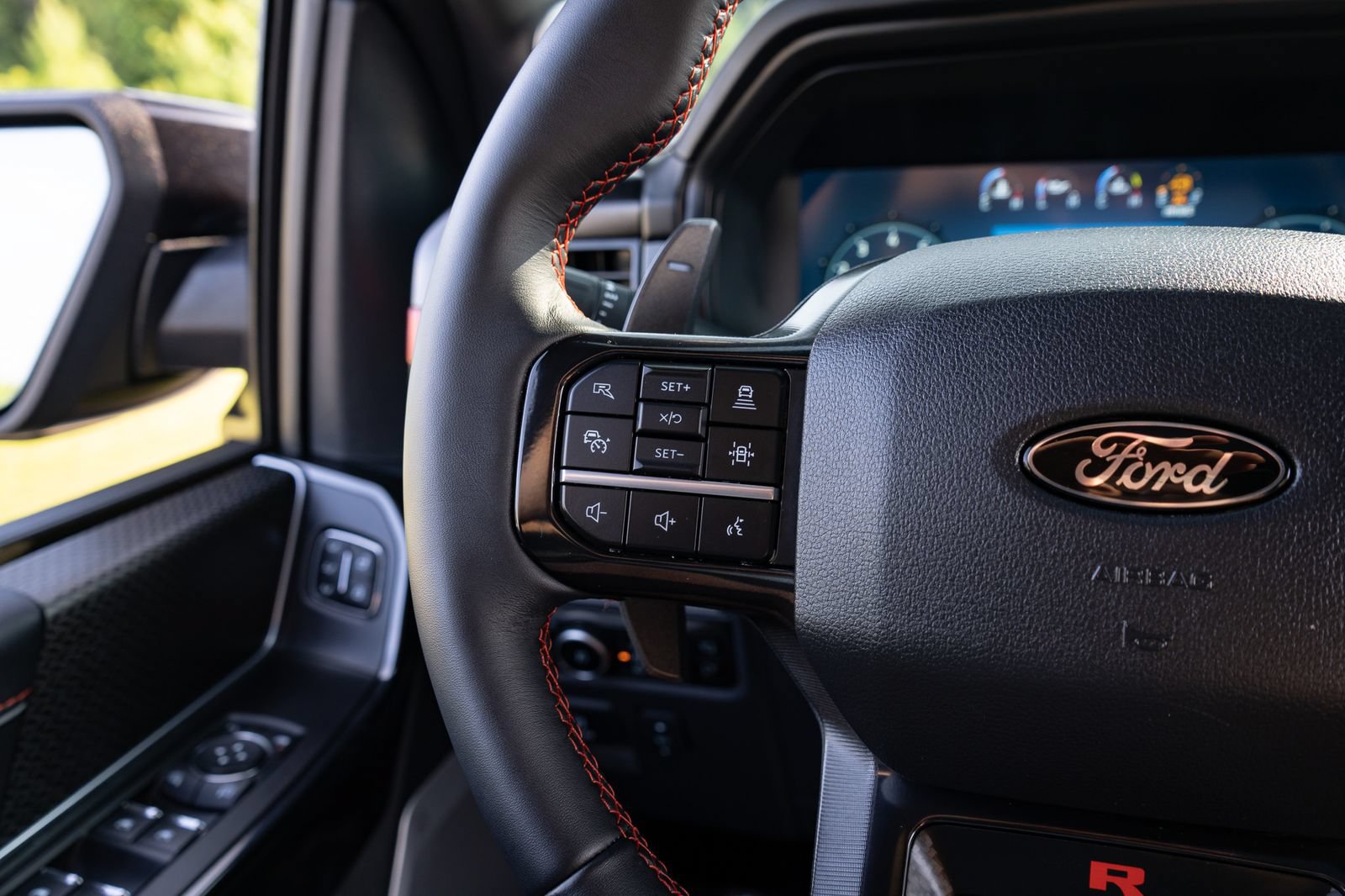 Used 2025 Ford F150 Raptor w/ Equipment Group 803A Raptor R AWD/4WD image 68