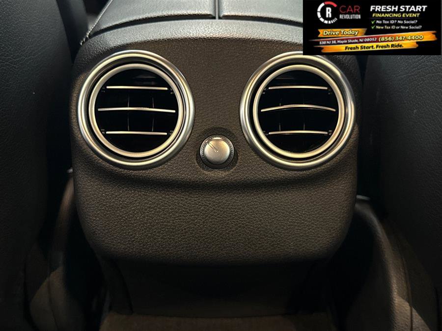 Used 2019 Mercedes-Benz C 300 4MATIC Sedan w/ Premium Package image 60