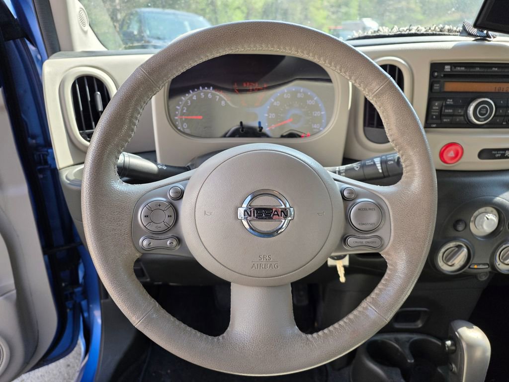 Used 2013 Nissan Cube 1.8 S w/ Interior Designer Pkg FWD image 10