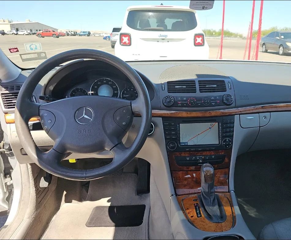 Used 2005 Mercedes-Benz E 320 Sedan w/ Sunroof Pkg image 11
