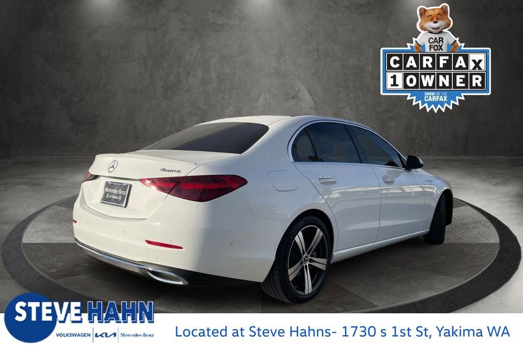 Used 2024 Mercedes-Benz C 300 4MATIC Sedan image 3