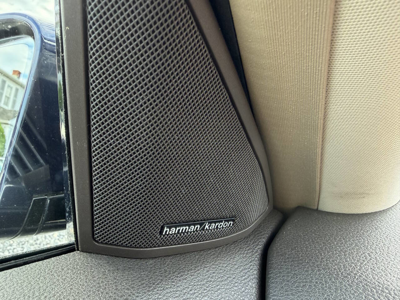 Used 2011 Mercedes-Benz E 350 4MATIC Wagon image 24