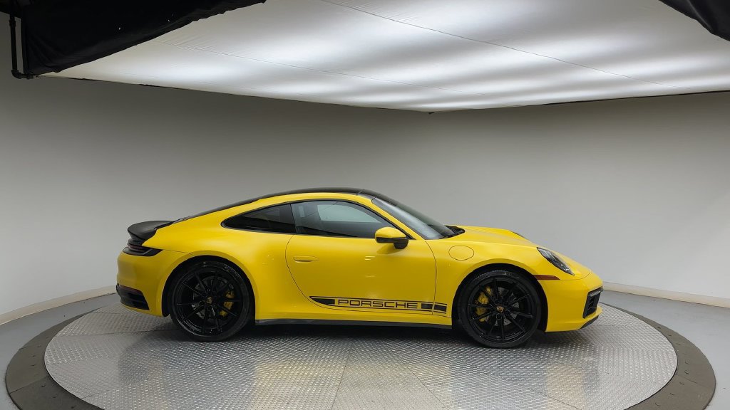 Used 2021 Porsche 911 Carrera RWD image 9
