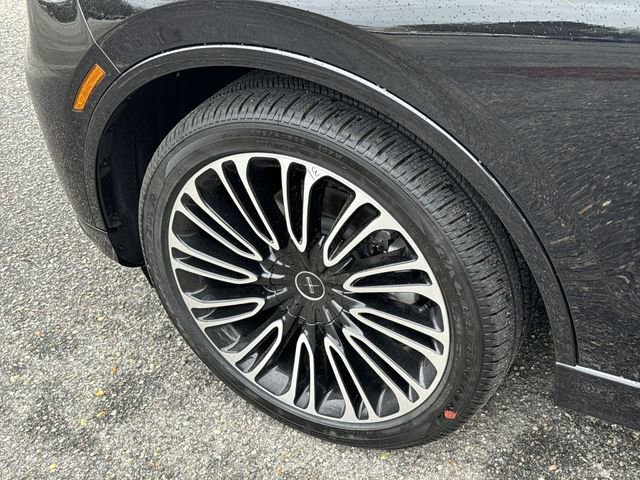 New 2026 Lincoln Aviator Black Label w/ Dynamic Handling Package AWD/4WD image 10