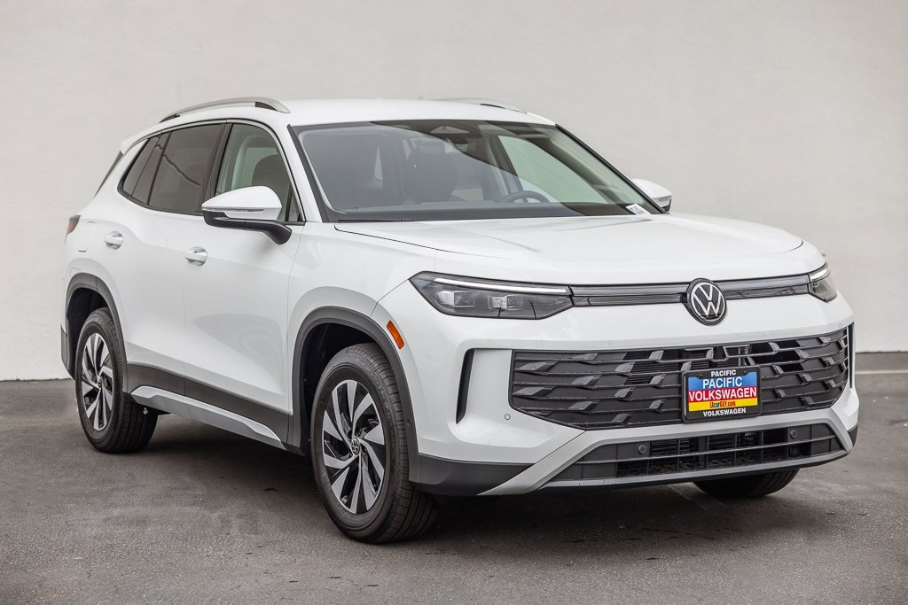 New 2025 Volkswagen Tiguan S